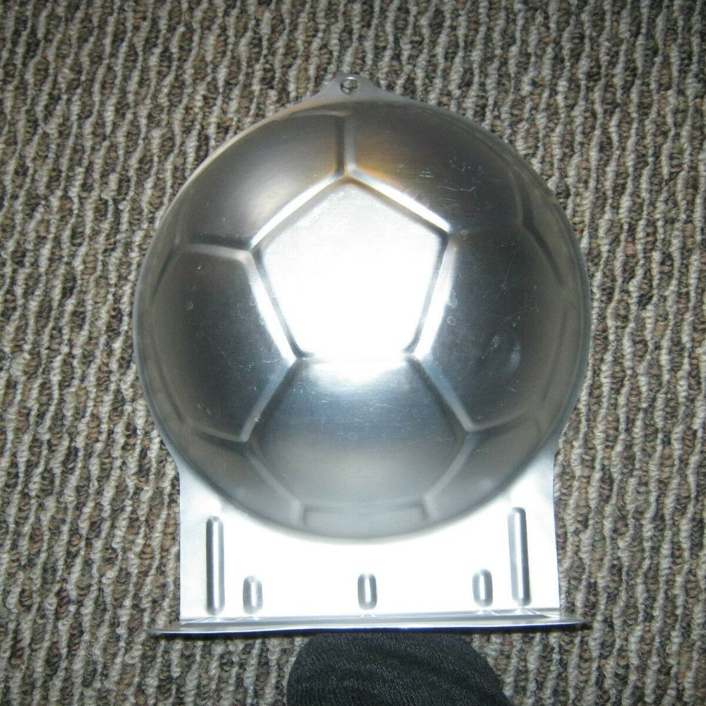 Wilton Soccer Ball Cake Pan (2105-2044, 2001)